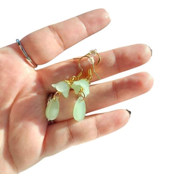 Handmade Faux Jade Flower Boho Earrings - Picture 1 of 5